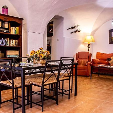 Casa Rural Los Gaitanes Valverde de Leganés Kültér fotó