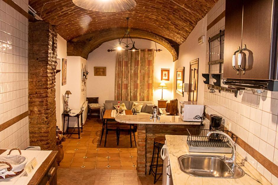 Casa Rural Los Gaitanes Valverde de Leganés Kültér fotó