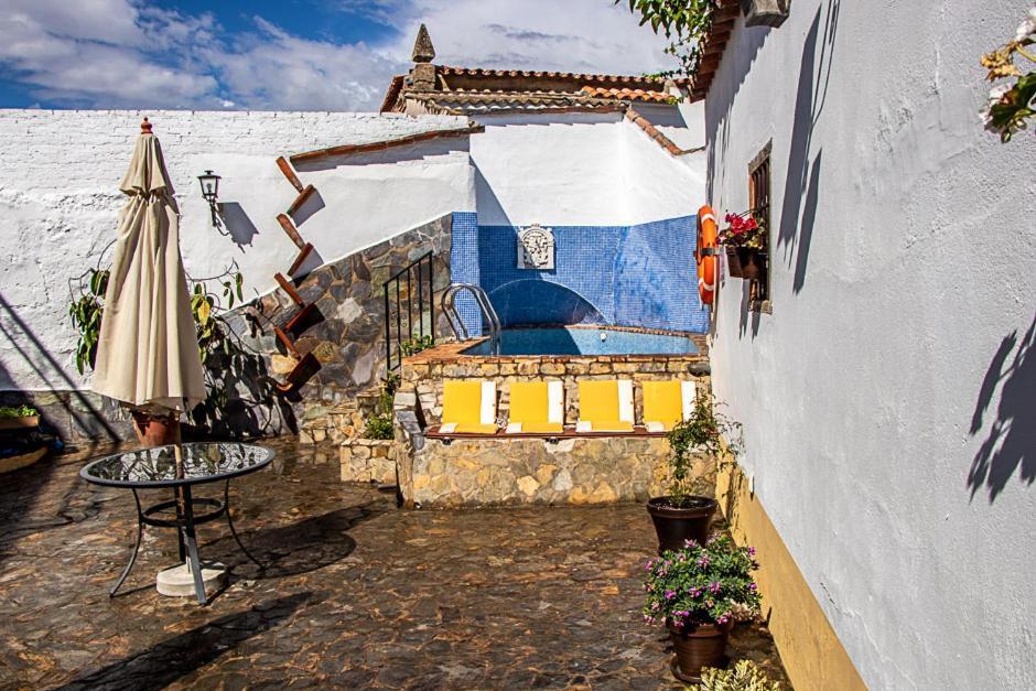 Casa Rural Los Gaitanes Valverde de Leganés Kültér fotó