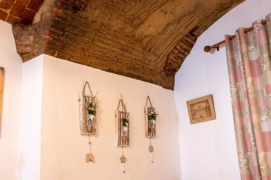 Casa Rural Los Gaitanes Valverde de Leganés Kültér fotó