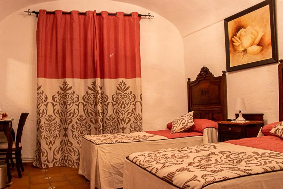 Casa Rural Los Gaitanes Valverde de Leganés Kültér fotó