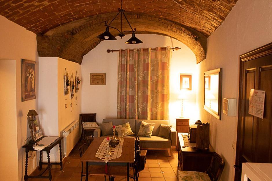 Casa Rural Los Gaitanes Valverde de Leganés Kültér fotó